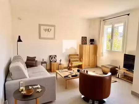 vente appartement 4 pièces 81 m² à hyeres (83400)  449 000 €