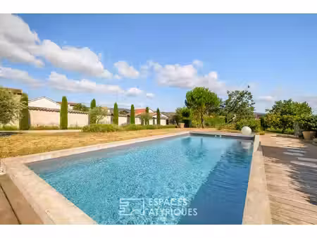 maison de luxe à vendre à lancié