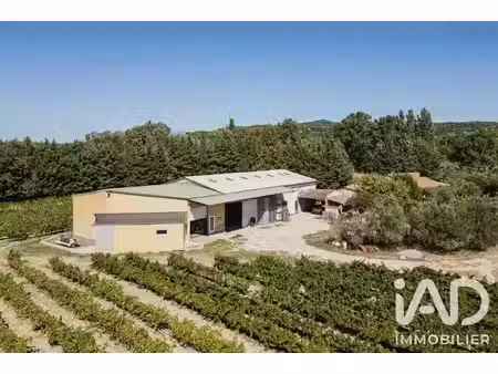 vente local industriel 800 m² visan (84820)
