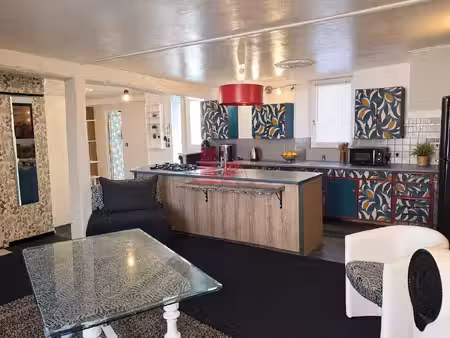 bel appartement 2 pièces avec terrasse – boissy-le-sec