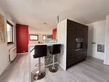 appartement 156m² au dernier étage + garage - copropriété de standing