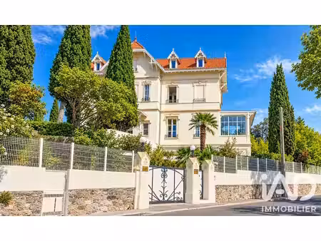 appartement à saint-raphaël (83700)