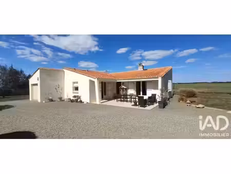 maison de campagne à cherveux (79410)