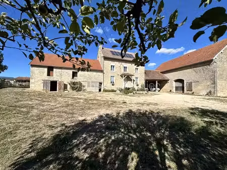 maison de village - 150 m2