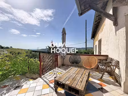 maison ancienne rénovée 4 chs + t2 indépendant et terrain de 620 m² - 69840 julienas