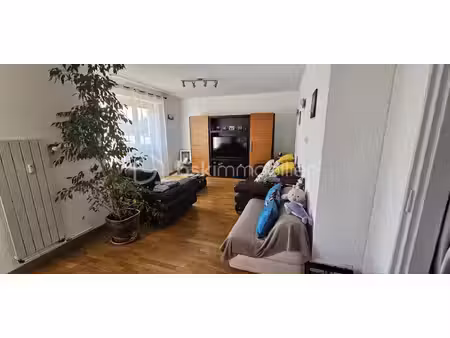 appartement 4 pièces - 75m2 - etage 2