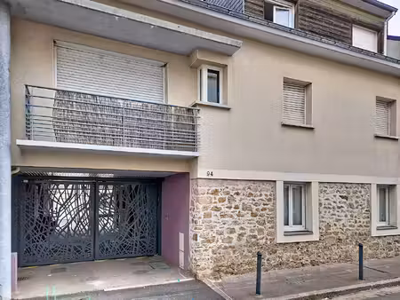 vente appartement 3 pièces  58.00m²  nantes