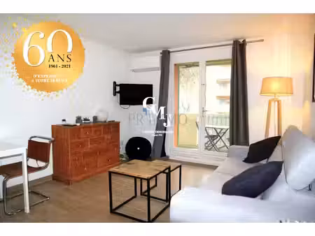 studio meublé de 24 m2 à saint-raphaël