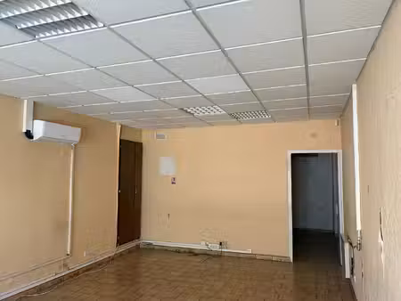 a louer local commercial - 45m²