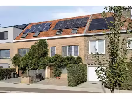 ruime bel-etage met tuin  terras en epc a te gentbrugge