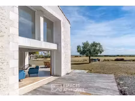 longère rénovée avec vue mer