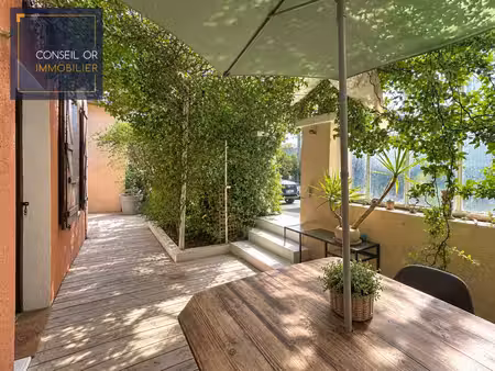 rare à la vente maison 3 pièces 54 m² avec terrasse  au calme dans le centre d'oullins