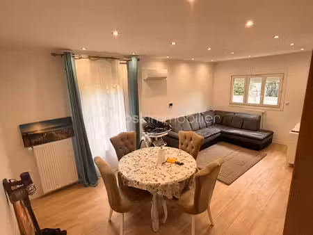 maison de 53 m² à sainte-genevieve-des-bois