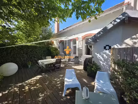 vente maison 5 pièces 129 m2 à tarbes
