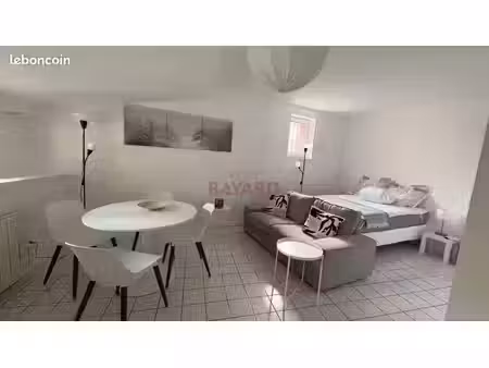 studio 1 pièce 34 m²