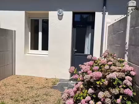 chasse royale maison nue ou meublée avec jardinet