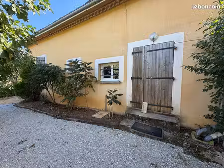 appartement t2 rénové à la campagne