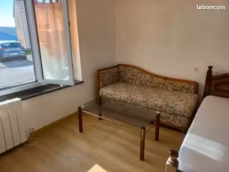 f1 meublé – 30 m² + garage/débarras 7 m² + parking – bellegarde-sur-valserine