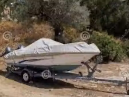 recherche terrain à louer pour stockage bateau sur remorque 10 km autour le boulou