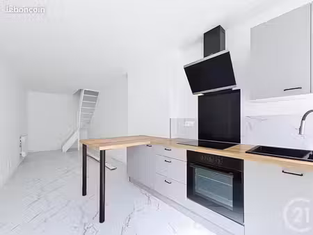maison de ville 2 pièces 34 m²