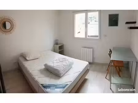 [meublé] - chabmre dans maison avec jardin