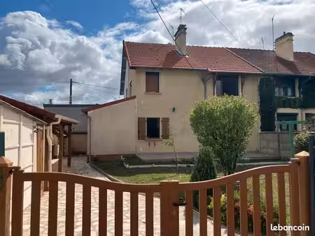 charmante maison à louer