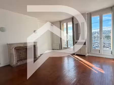 appartement 4 pièces 124 m²