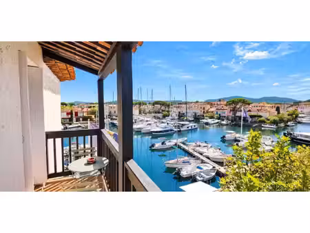 appartement grimaud (83)