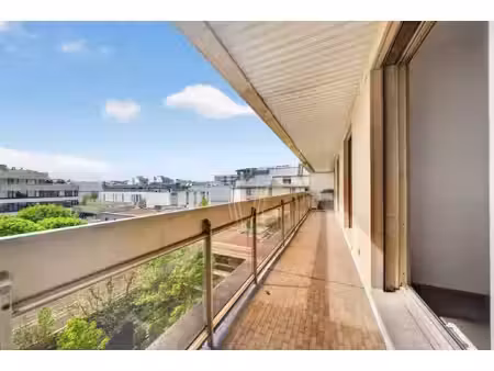 appartement de luxe à vendre dans le quartier hoche-friedland