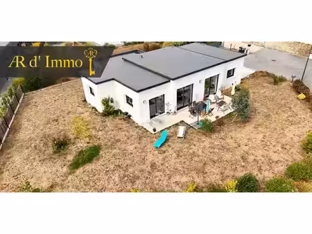 maison contemporaine avec jardin et terrasse névez (29)