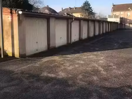 location parking à hagondange (57300)  80 €