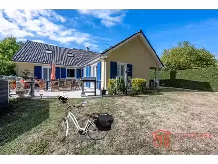 maison de luxe en vente à villecresnes  france