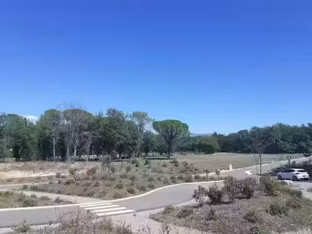 vente terrain 1685 m² à tourrettes (83440)  250 000 €