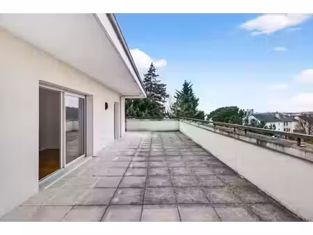 le chesnay 4p 81m2 immeuble de 2014 terrasse 82m2
