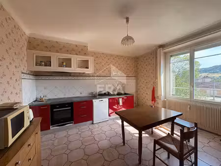 appartement 3 pièces à vendre à montmorot - 90 37 m²