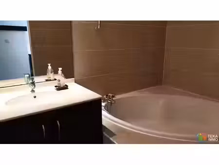 location appartement 1 pièce 30 m² à saint gilles les bains (97434)  810 €