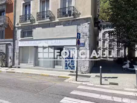 vente - local commercial - 150 m² - 130 000 € - grenoble