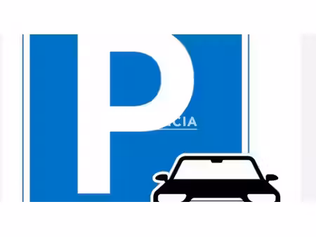 parking // a moins de 2 km du metro bobigny