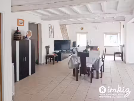 maison 5 pièces plain-pied  dépendances et piscine