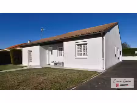 maison saint pierre des echaubrognes 5 pièce(s) 105 m2