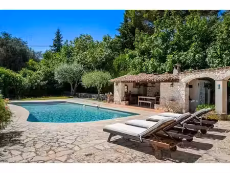 charmante villa de 148m2 - vence 06