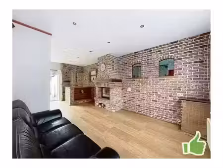 maison à louer avec garage et 3 chambres   herseaux (vbe67577)