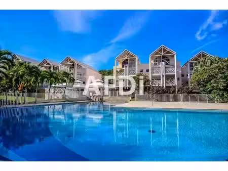 t2  rez de jardin  piscine  diamant