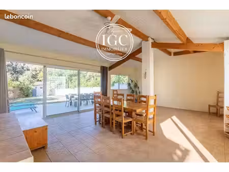 maison 4 pièces 152 m²