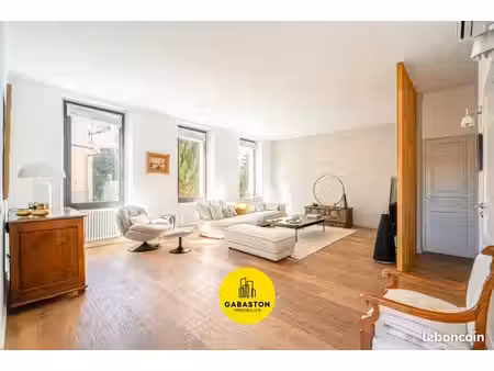 maison 7 pièces 193 m²