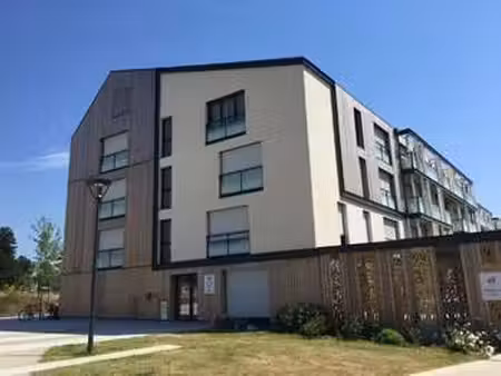 location appartement 2 pièces meublé à carquefou (44470) : à louer 2 pièces meublé / 42m² 