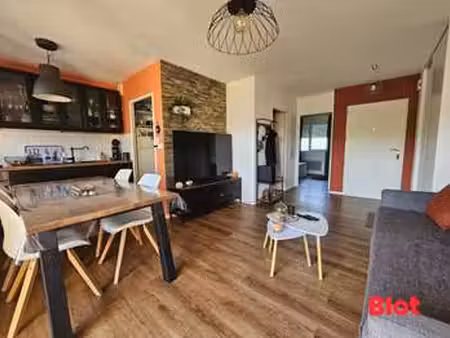 vente appartement 2 pièces à saint-méen-le-grand (35290) : à vendre 2 pièces / 43m² saint-