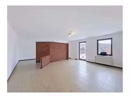 studio à louer à place mathy 5 arquennes (vbe67606)