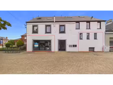 rez commercial en plein coeur d'eghezée