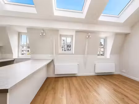 louise / stéphanie – appartement 80 m2 rénové 1 ch